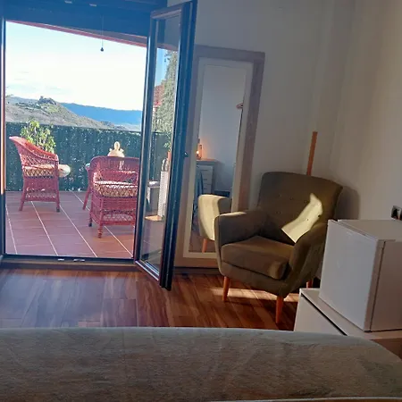Hotel Rural Ideado Para Parejas Con Opcion De Cena En Su Restaurante *