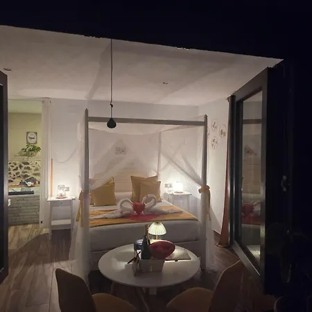 Habitación Ideada Parejas Con Jacuzzi, Desayuno Romántico Y Opción De Cenas En Su Restaurante