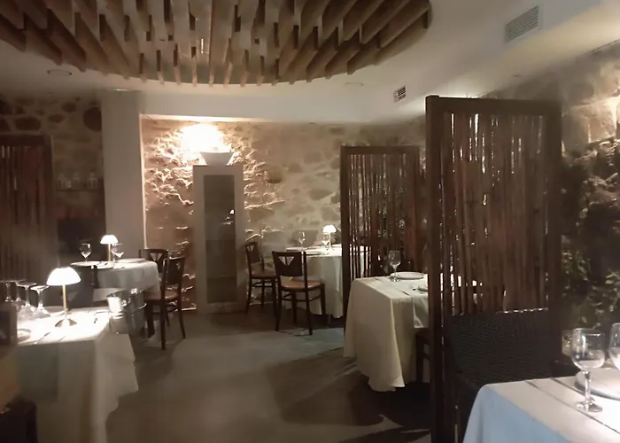 Habitación Ideada Parejas Con Jacuzzi, Desayuno Romántico Y Opción De Cenas En Su Restaurante *