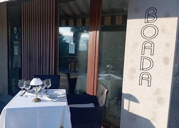 Love hotel Habitación Ideada Parejas Con Jacuzzi, Desayuno Romántico Y Opción De Cenas En Su Restaurante