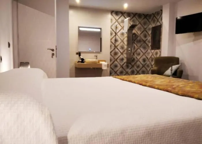 Habitación Ideada Parejas Con Jacuzzi, Desayuno Romántico Y Opción De Cenas En Su Restaurante Love hotel *